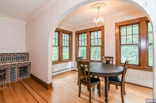 176 Chestnut St, Demarest NJ 07627-1035 exterior