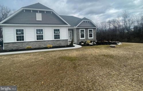 1138 Peach Mountain Rd, Primrose, PA 17901-8444