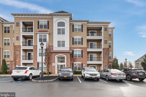 1138 Halifax Pl, Trenton NJ  08619-2082 exterior