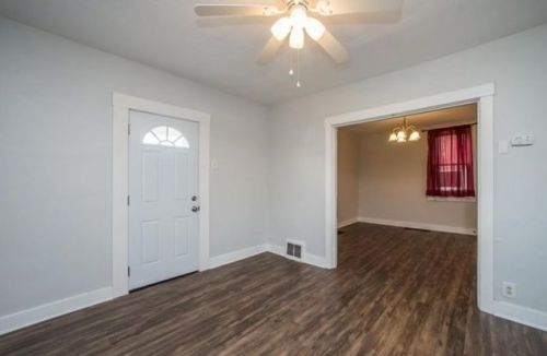 18 Jacob St, Pittsburgh PA  15234-3030 exterior