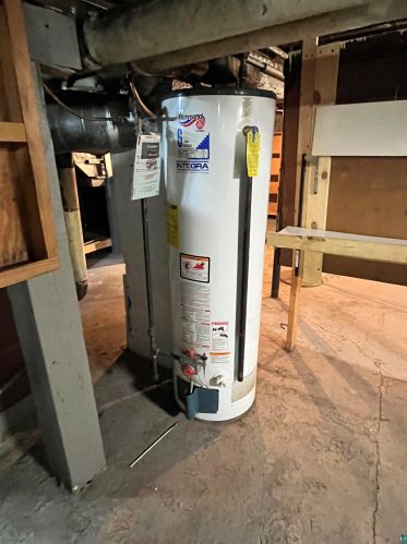 637 59 Ave, Duluth MN 55807-1908 exterior