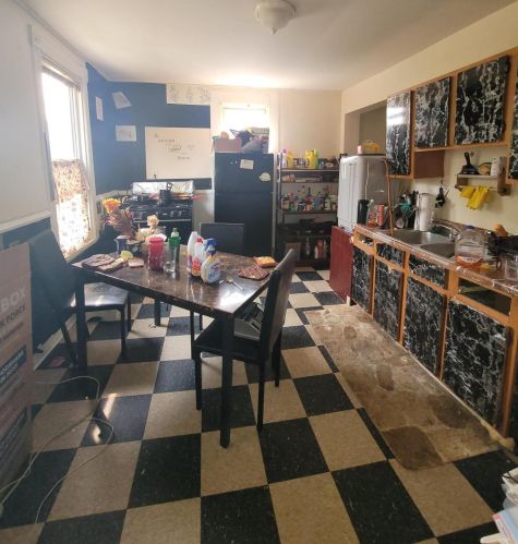 3053 Holton St, Milwaukee WI 53212-2122 exterior