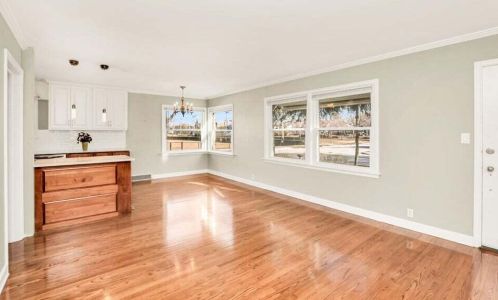 4875 Sheffield Ave, Milwaukee WI  53217-5963 exterior