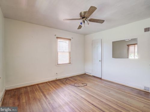 432 Orange St, Washington DC  20032-1622 exterior