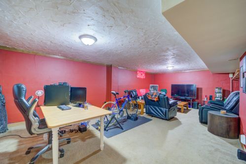 1205 Ml Ave, Meskegon MI 49445-3013 exterior