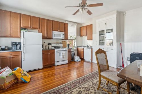 4975 Arsenal St, Saint Louis MO 63139-1401 exterior