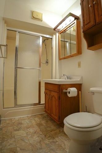 2512 Josephine St, Pittsburgh PA 15203-2411 exterior