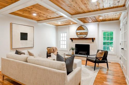 1493 Epping Forest Dr, Atlanta GA  30319-2553 exterior