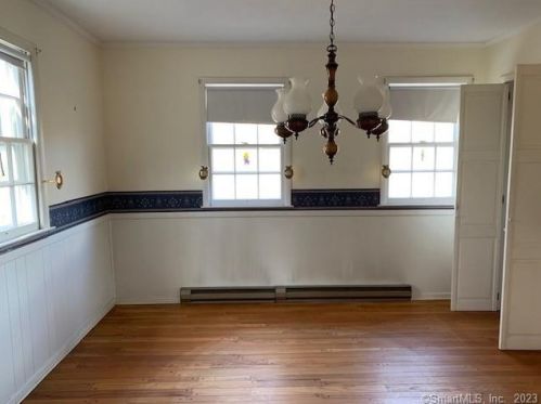 39 Kenilworth Dr, Deep River CT 06419-1213 exterior