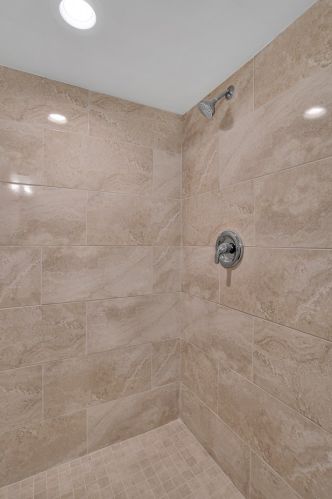 9722 Calumet Ave, Chicago IL  60628-1430 exterior