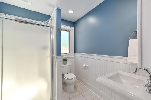 2852 89, Milwaukee WI 53222-4603 exterior