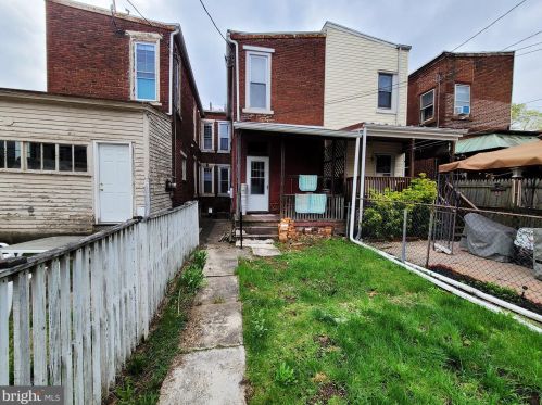 402 Norwegian St, Primrose PA 17901-3817 exterior