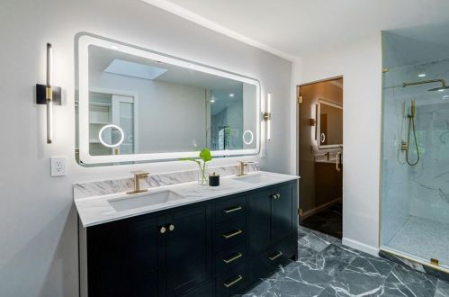 620 Colebrook Ct, Atlanta GA  30327-4710 exterior