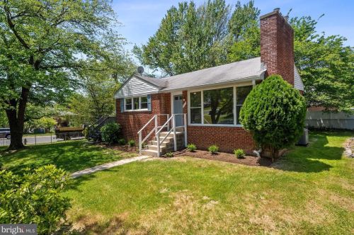 10300 Insley St, Silver Spring MD  20902-4931 exterior