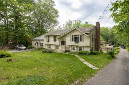 11 French Cross Rd, Dover, NH 03823-7708