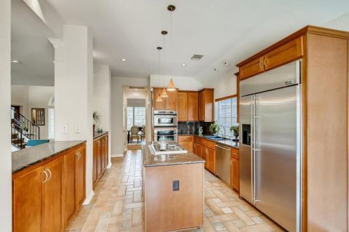 9904 Charthouse Cv, Austin TX 78730-3566 exterior