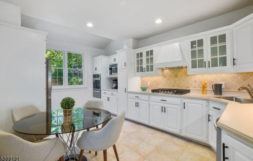 103 Oakview Ave, Maplewood NJ 07040-2303 exterior