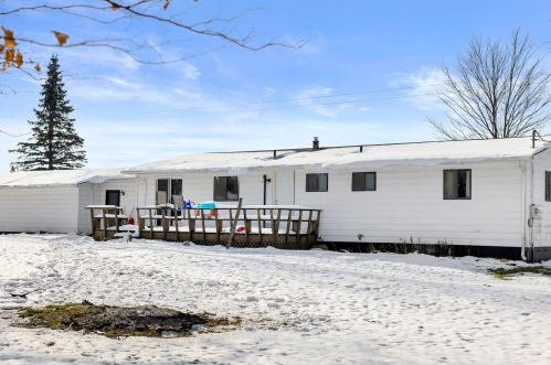 14200 160th Ave, Big Rapids MI  49307-9542 exterior