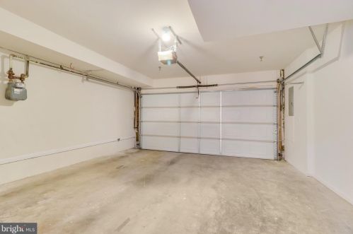 8517 Cameron St, Silver Spring MD 20910-3466 exterior