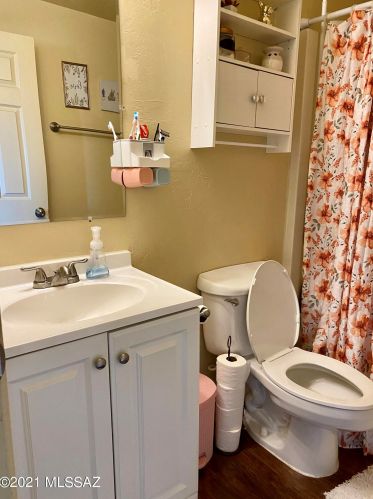 4068 Evergreen Ave, Tucson AZ 85730-3928 exterior