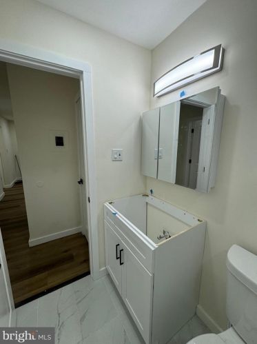 909 Garnet Dr, Burlington NJ 08016-4715 exterior