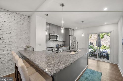 4043 Boone St, Philadelphia PA  19127-1704 exterior