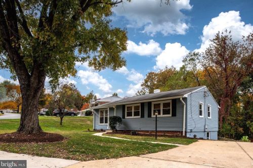 5710 Larpin Ln, Alexandria, VA 22310-1249