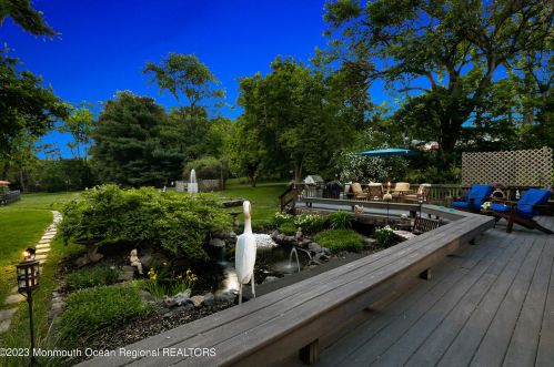 38 Normandy Ct, Middletown NJ 07748-3221 exterior