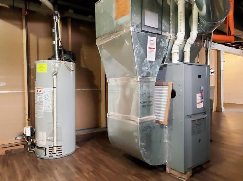 2837 7 St, Milwaukee WI 53215-3907 exterior