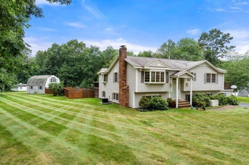 183 Appleton St, North Andover MA 01845-3119 exterior