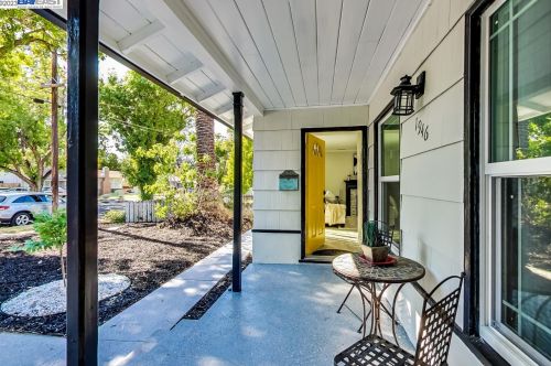 1946 6th St, Concord CA  94519-2216 exterior