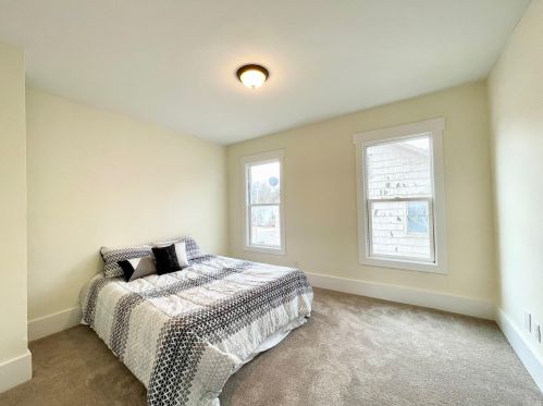 266 Myrtle Ave, Meskegon MI  49442-3260 exterior