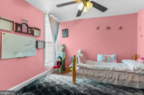 5908 Loretto Ave, Philadelphia PA  19149-3705 exterior