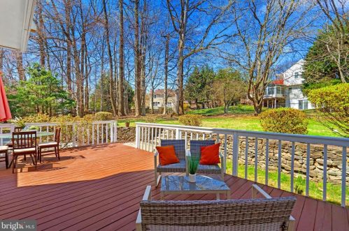 2615 Bainbridge Ln, Silver Spring, MD 20906-5378