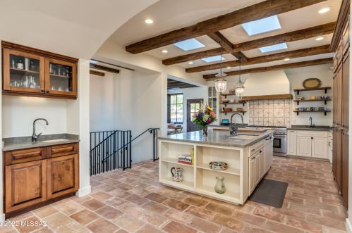 6941 Finger Rock Pl, Tucson AZ  85718-1401 exterior