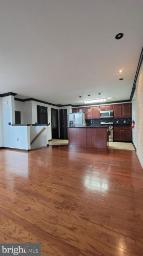 1058 Lamberton St, Trenton NJ  08611-3567 exterior