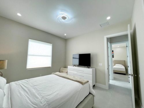 739 23 St, Naples FL 34117-1829 exterior