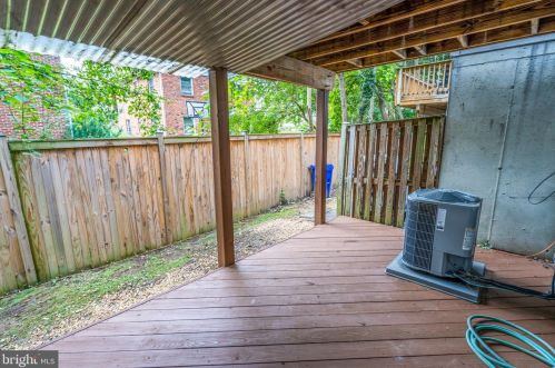 1600 10 St, Arlington VA 22204-3287 exterior