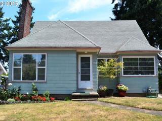 4020 79 Ave, Portland OR  97206-3303 exterior