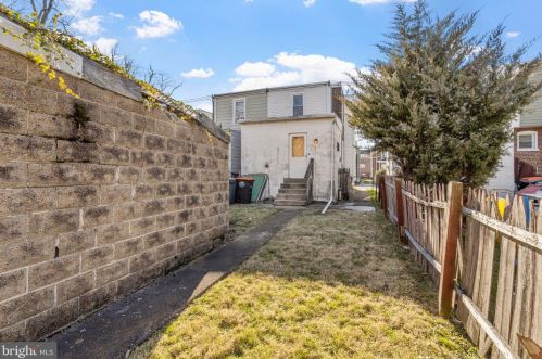 2223 Upland St, Chester PA 19013-5145 exterior