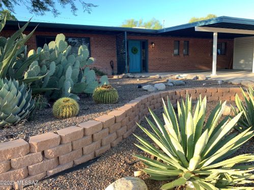 4909 Alta Vista St, Tucson, AZ 85712-2011