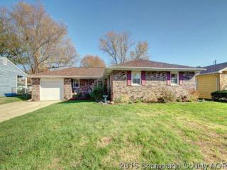 910 Hollycrest Dr, Champaign, IL 61821-4208
