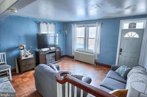 134 Cherry St, Slatington PA 18080-2005 exterior