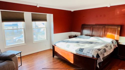 11731 Canberra Dr, Sandy UT 84094-5692 exterior