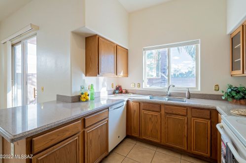 378 Camino Lomas, Tucson AZ 85704-6977 exterior