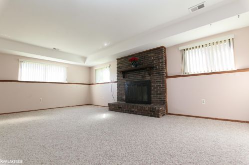 47793 Lexington Dr, Macomb Township MI 48044-2656 exterior