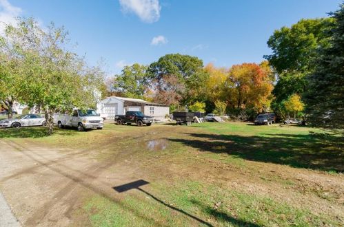 11 Cameron Ave, Taunton MA 02780-2331 exterior