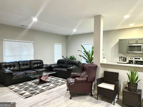 1187 2 St, Atlanta GA 30318-4610 exterior