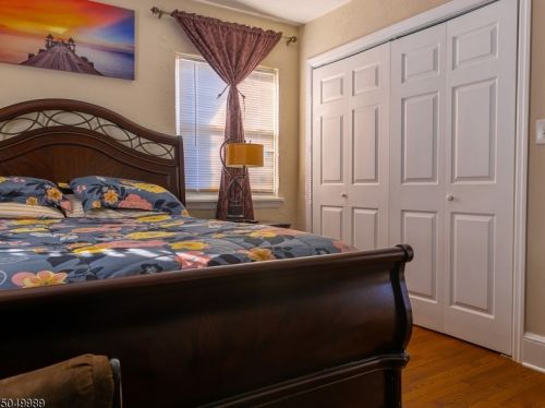 1033 Fairview Pl, Industrial Hillside NJ 07205-2745 exterior