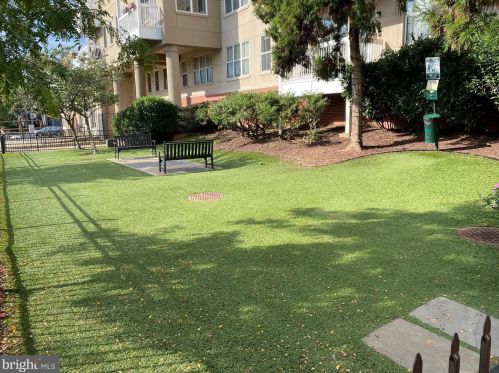 2001 12th St, Washington DC 20009-4574 exterior